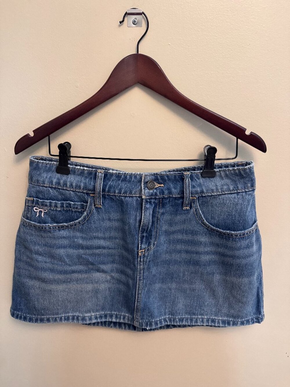 Hollister Womens Curvy Low Rise Denim Mini Skort NWT Size 8